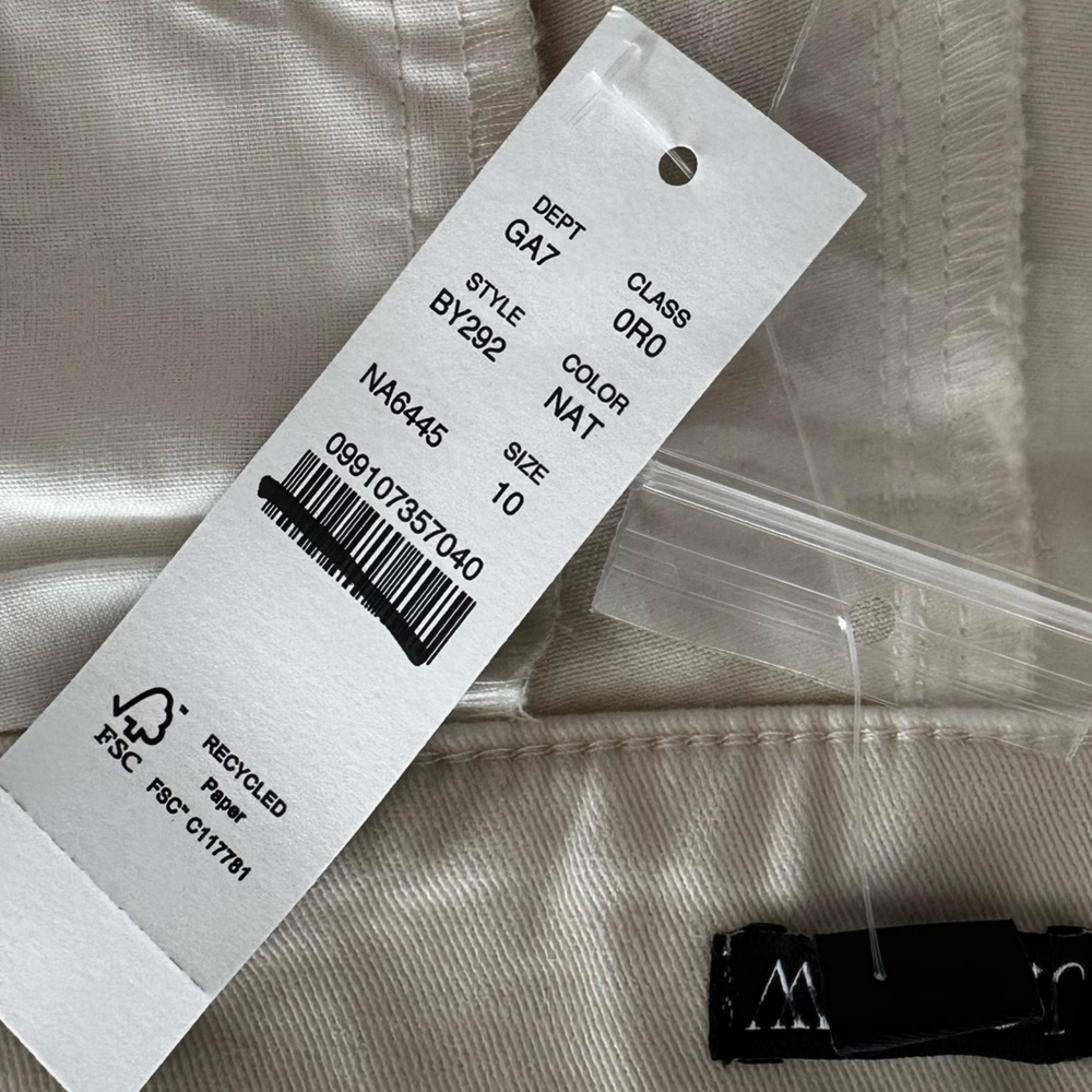 NEW J. CREW Kate Straight-Leg Pant Chino in Chino Fabric Natural (Cream) Size 10 - Picture 3 of 3